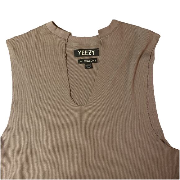 YEEZY x Adidas Season 1 Thermal Tank Men's Sz L Beige Intentionally Distressed - Picture 2 of 9